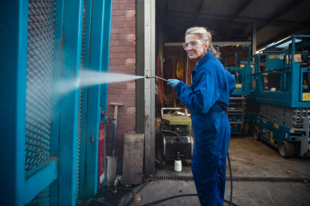 Best Garage Pressure Washing  in Hebron, MD